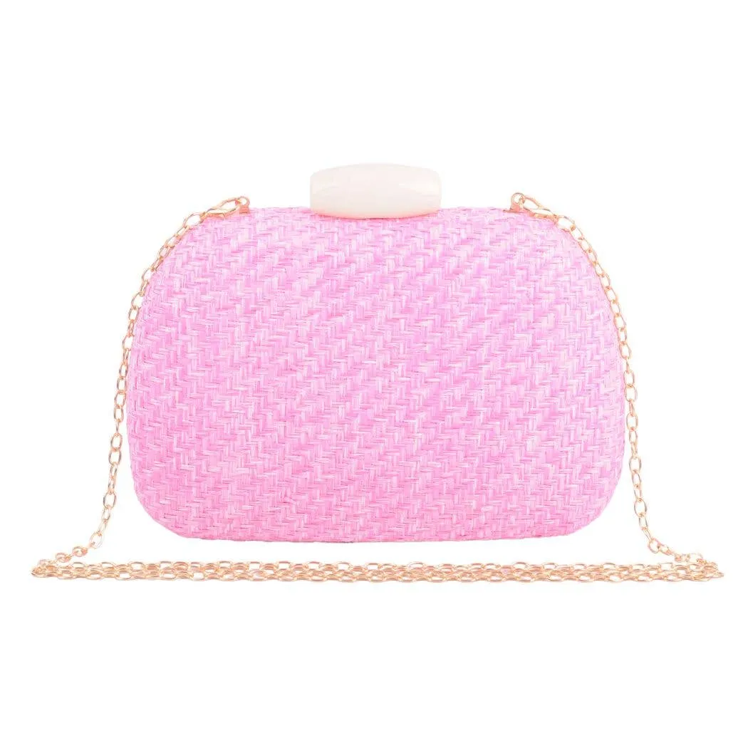 1505 - Elegant Clutch Bag: Fashionable Statement Accessory