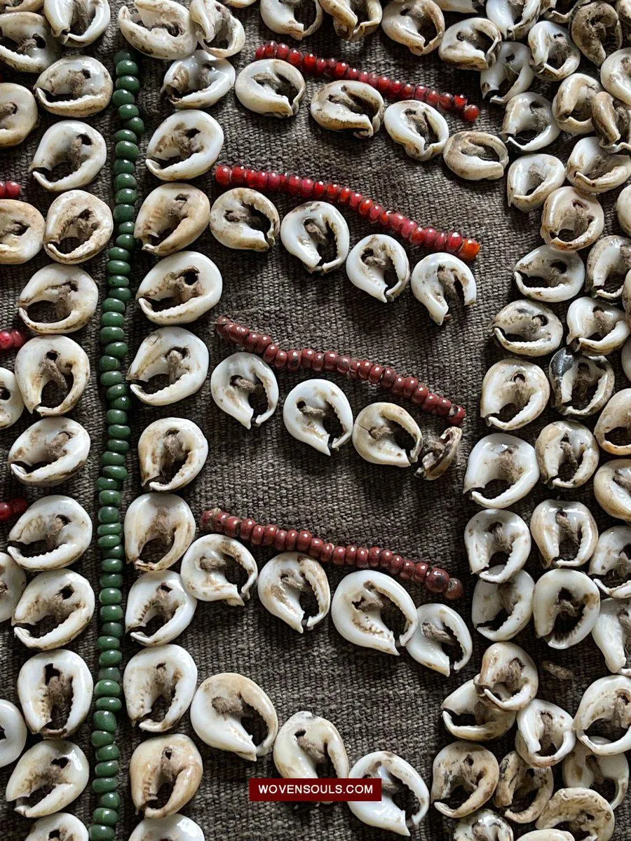 1506 SOLD Superb Old Sumba Weaving Lau Wuti Kau
