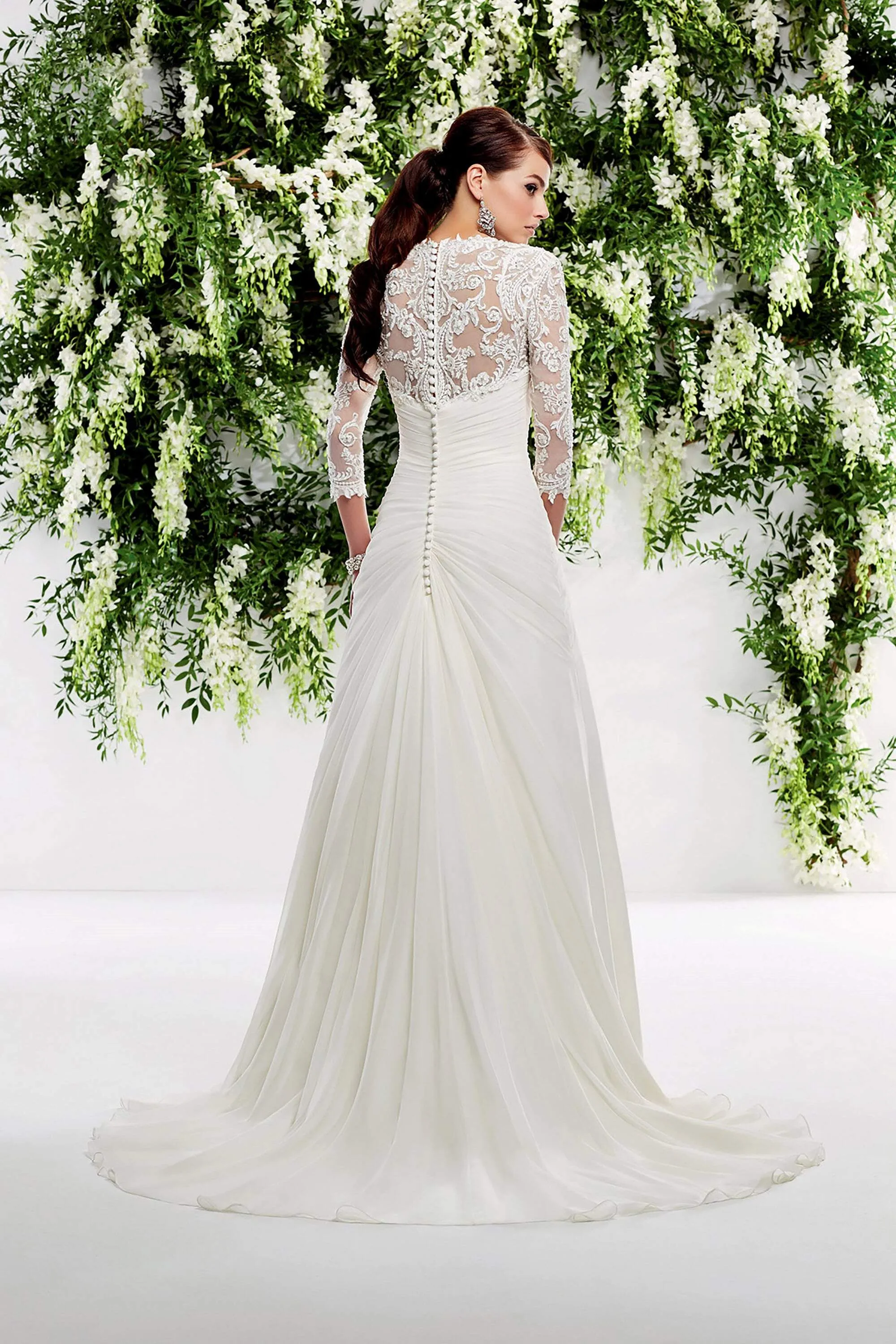 17904 Victoria Jane Octavia
