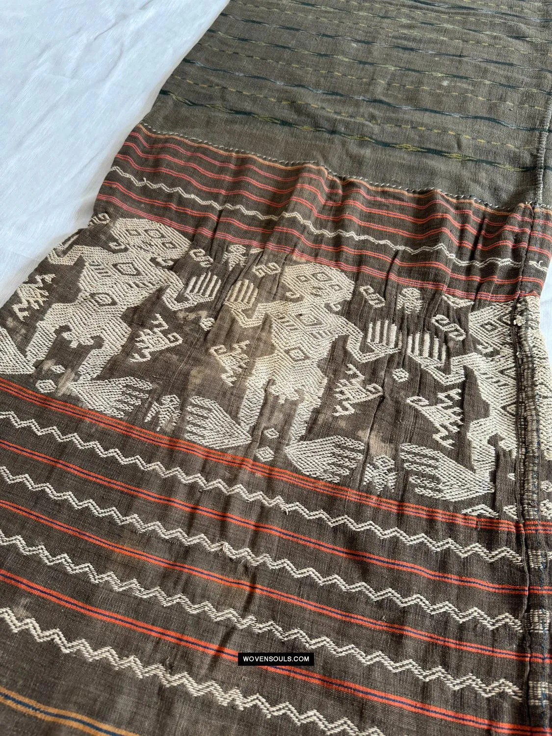 1816 SOLD Superb Old Sumba Ceremonial Woven Sarong