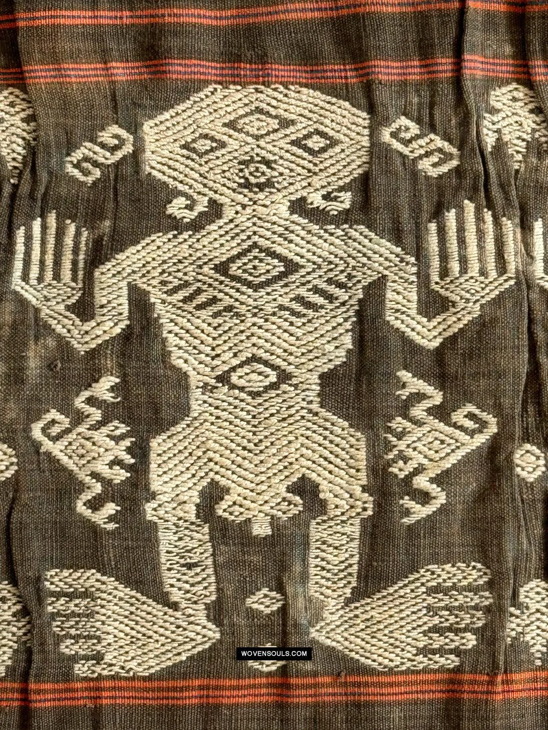 1816 SOLD Superb Old Sumba Ceremonial Woven Sarong