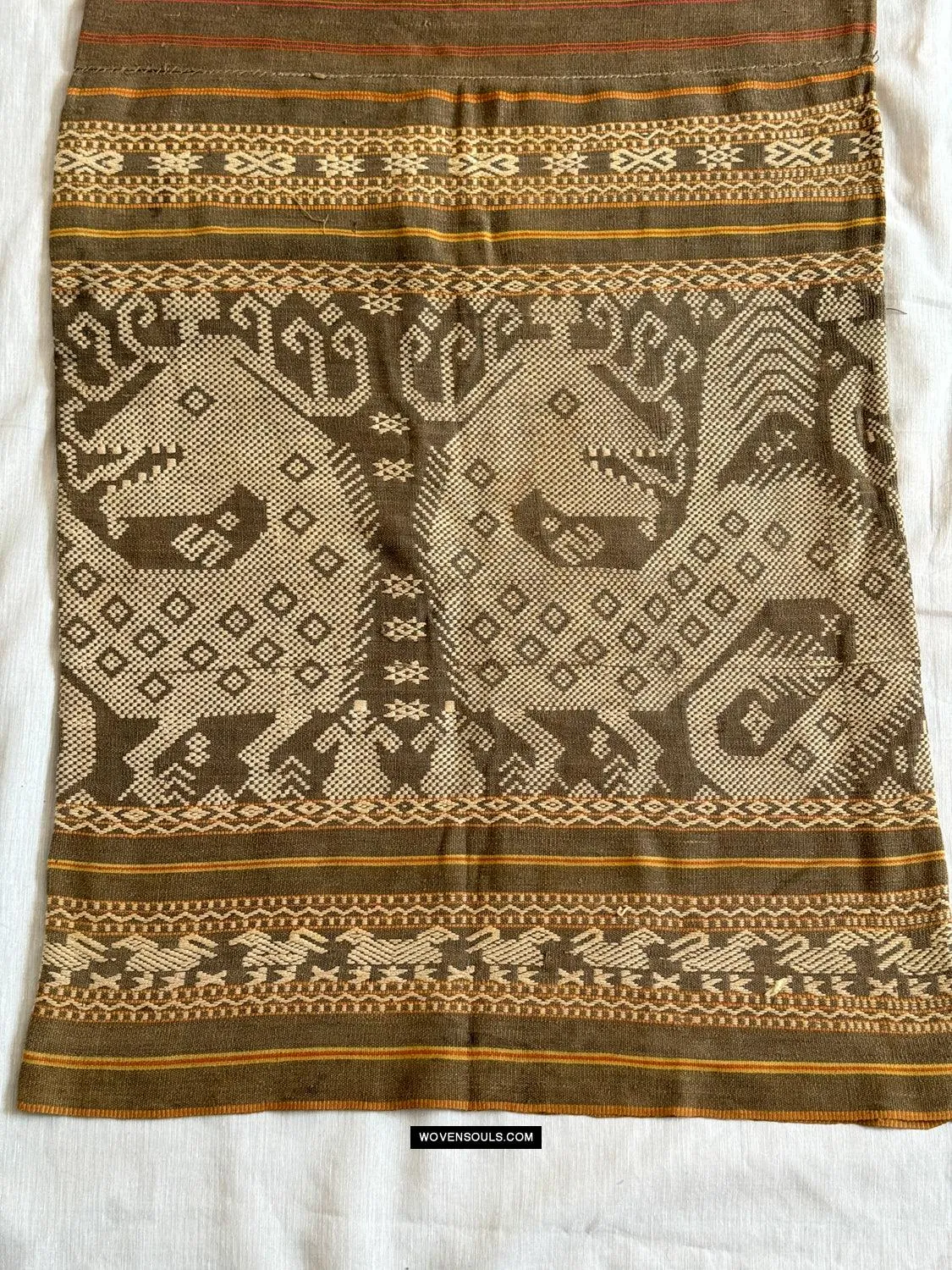 1817 SOLD Superb Old Sumba Ceremonial Woven Sarong