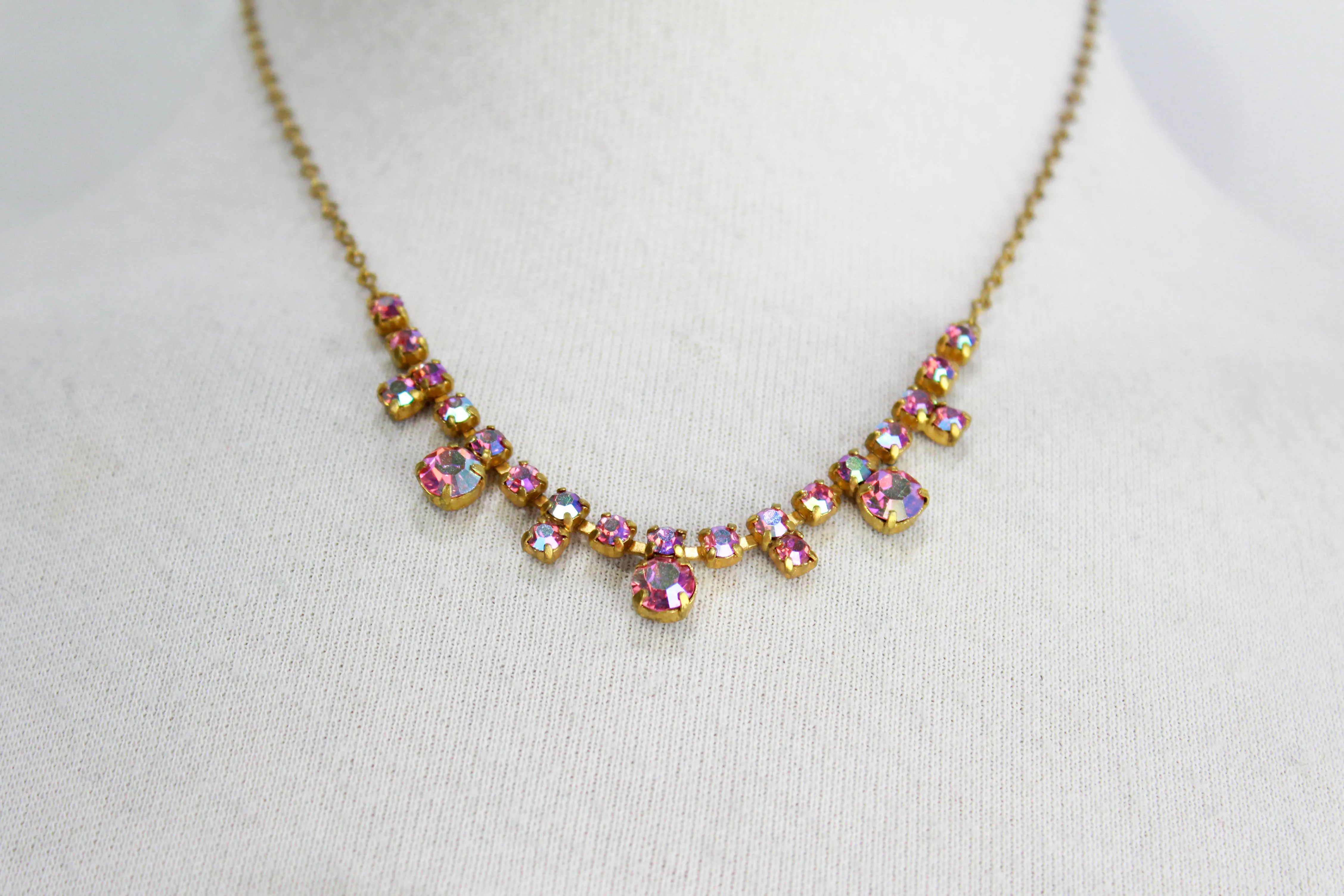 1950s Pink Rhinestone Necklace