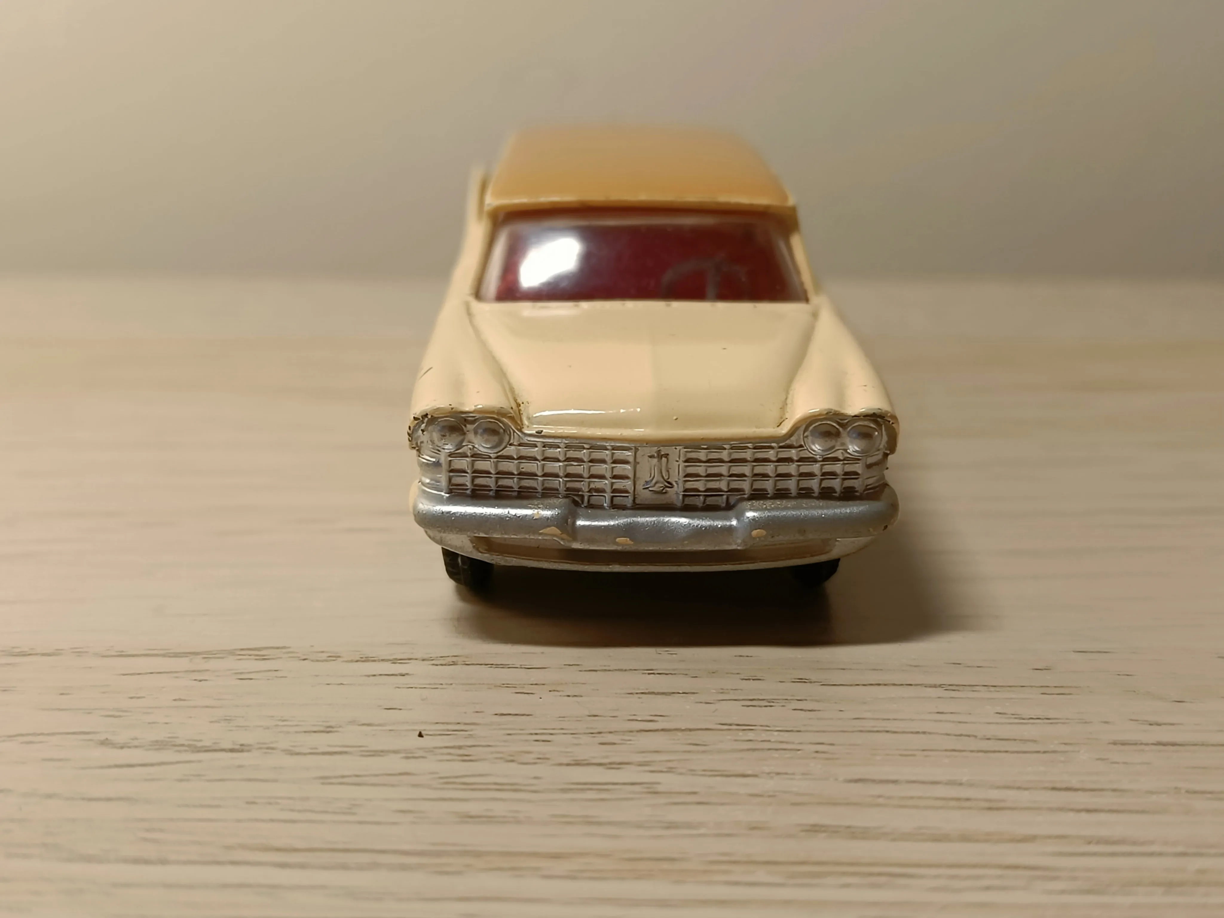 219 Plymouth Suburban Station Wagon (grey base)   original box