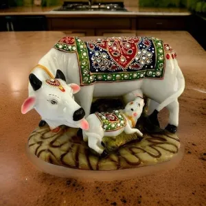 36 gun serve sampaan Neema Cow Idol Cow Calf Idol Home Cow Calf Big Statue | Cow Statue Decorative showpiece for Home - 4 Inch (Multicolor), Resin