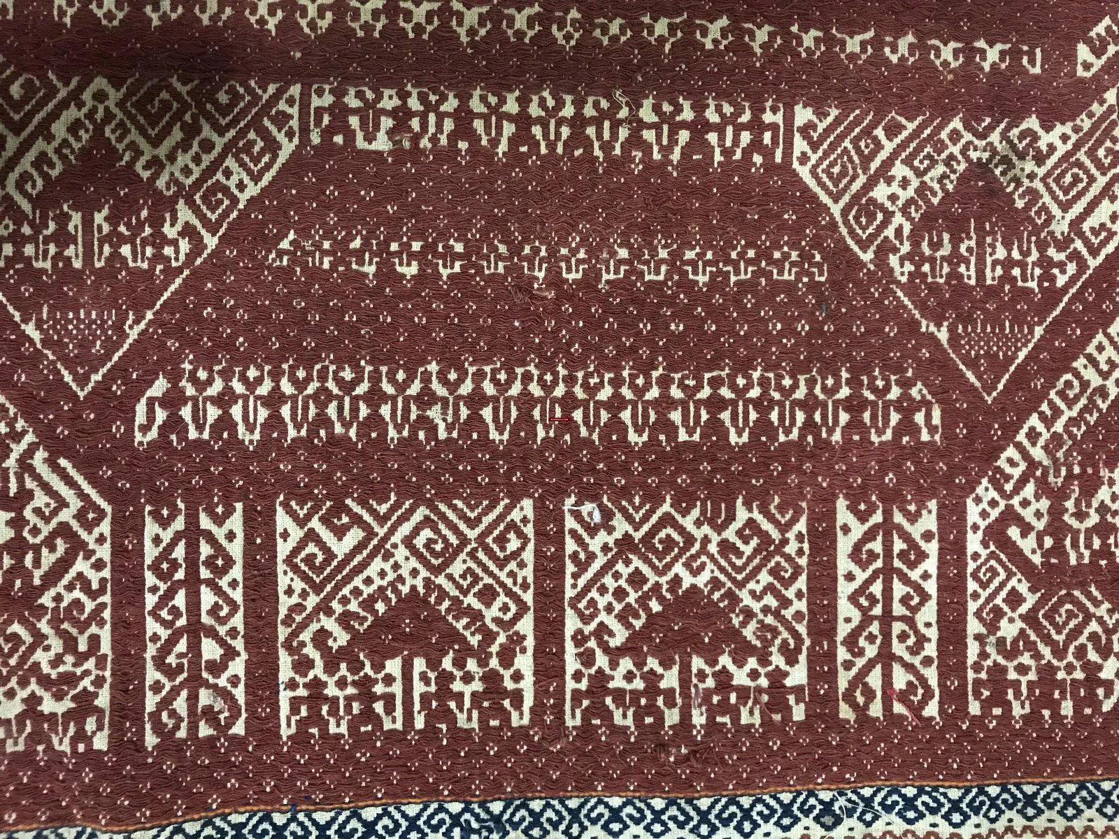 522 Old Tampan Ship Cloth with Superb Drawing