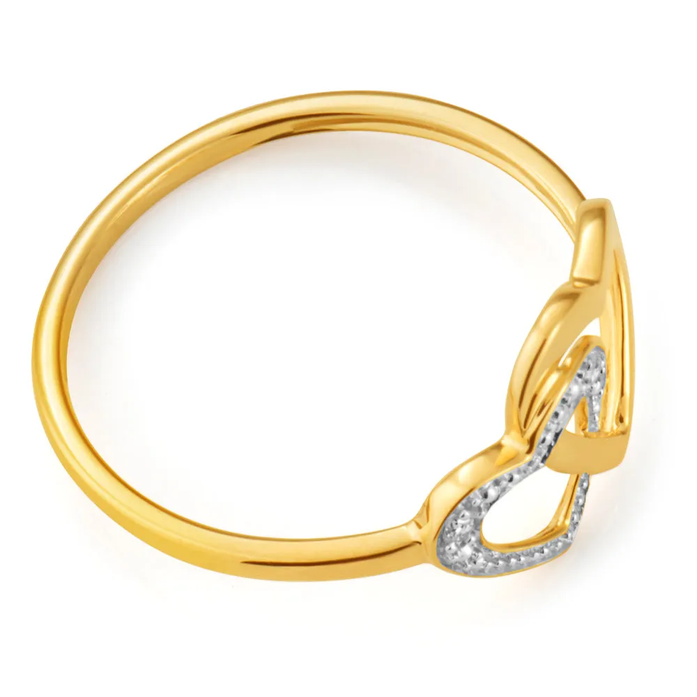 9ct Superb Yellow Gold Diamond Ring