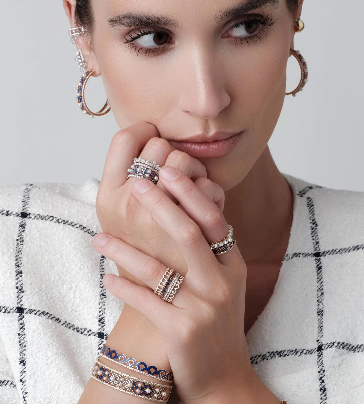 Alma Ivory Arch Ring