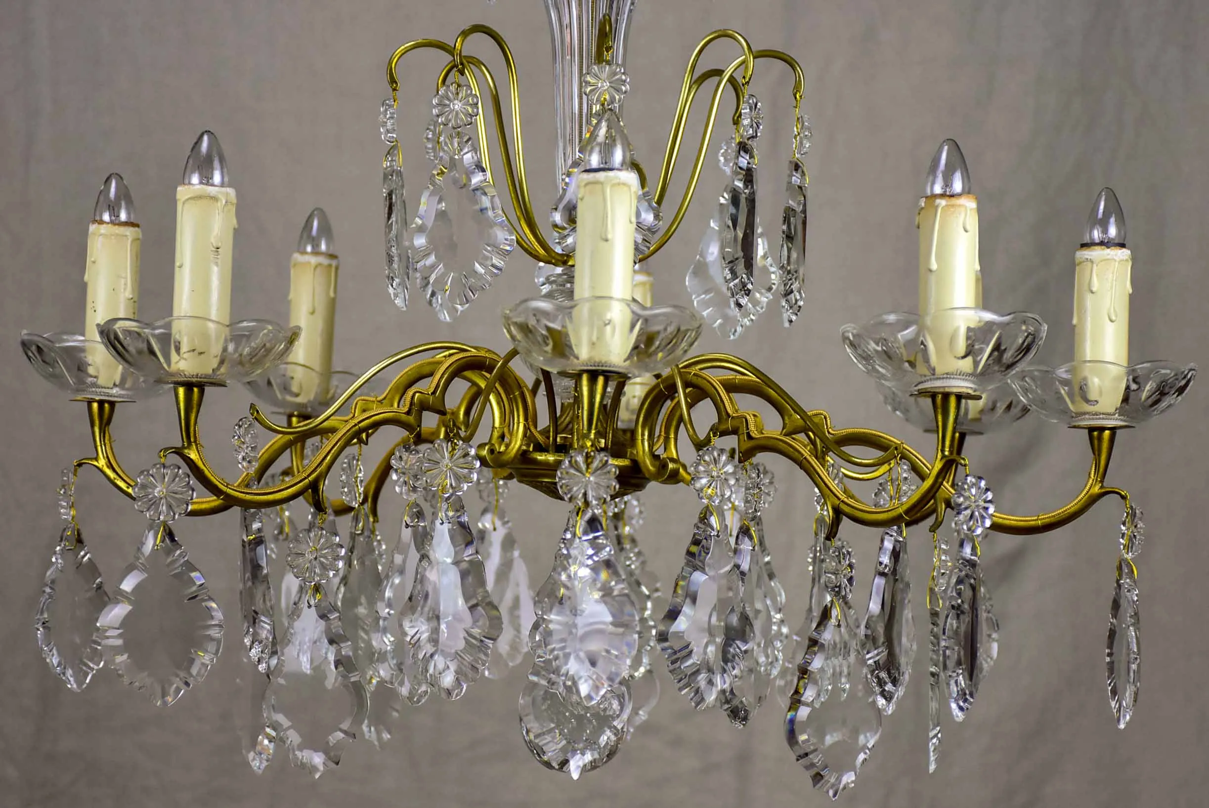 Antique French crystal chandelier - 8 lights