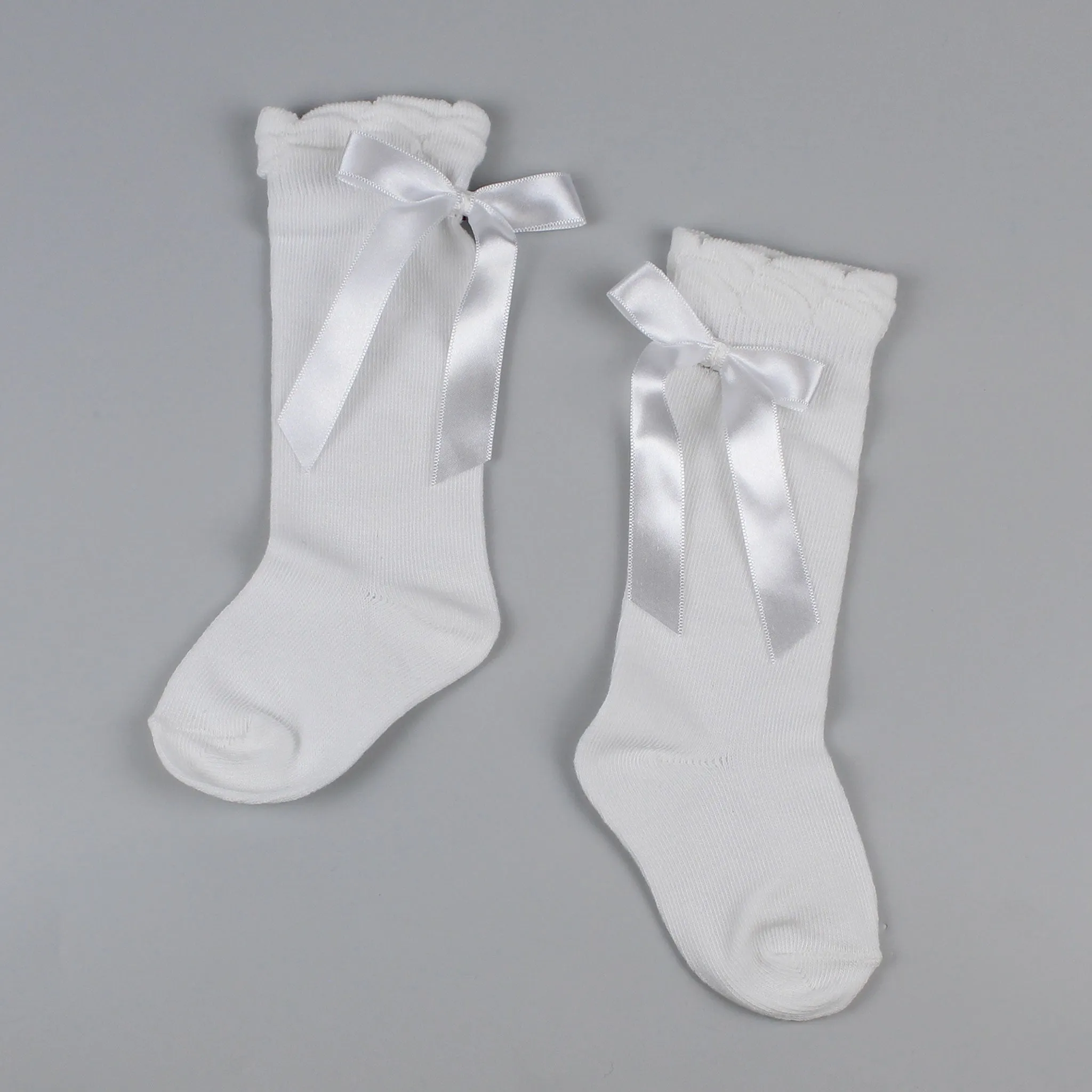 Baby Girl Knee High Bow Socks - White