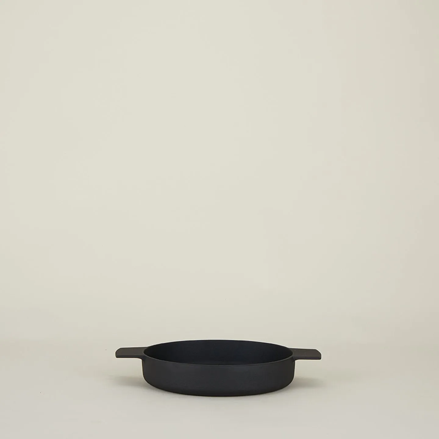 Cast Iron Casserole Pan