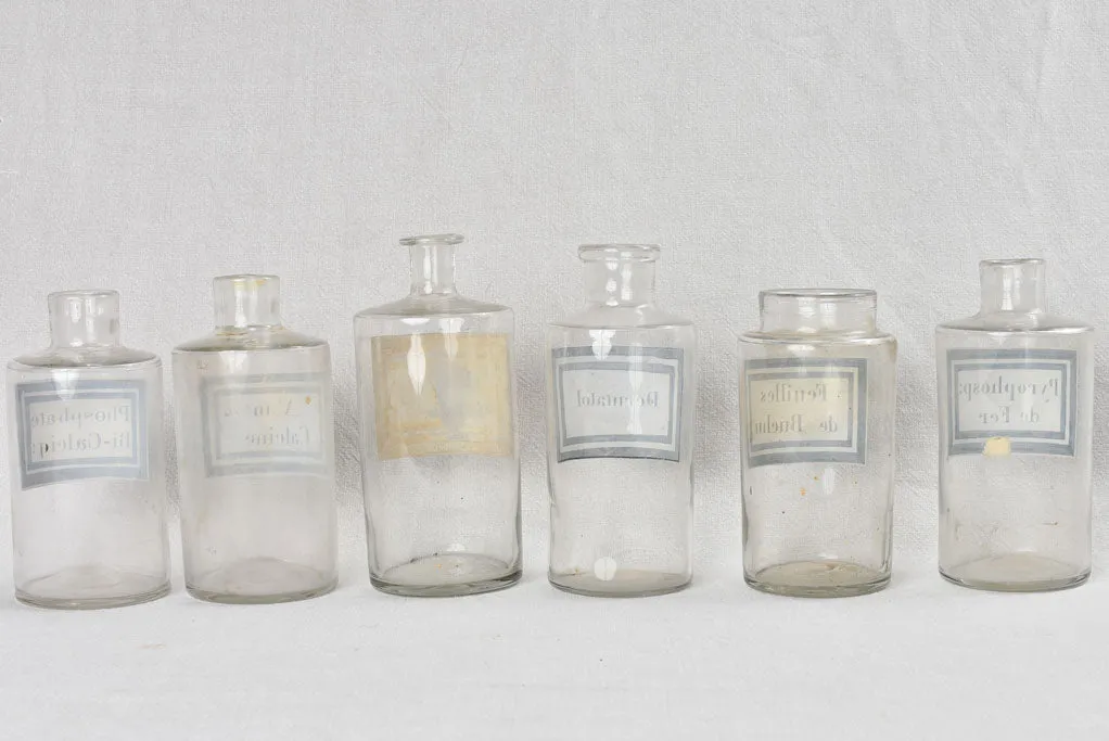 Collection of 11 glass apothecary jars - 19th century