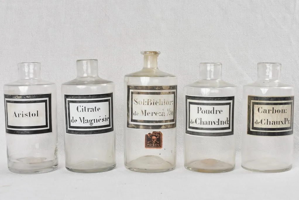 Collection of 11 glass apothecary jars - 19th century