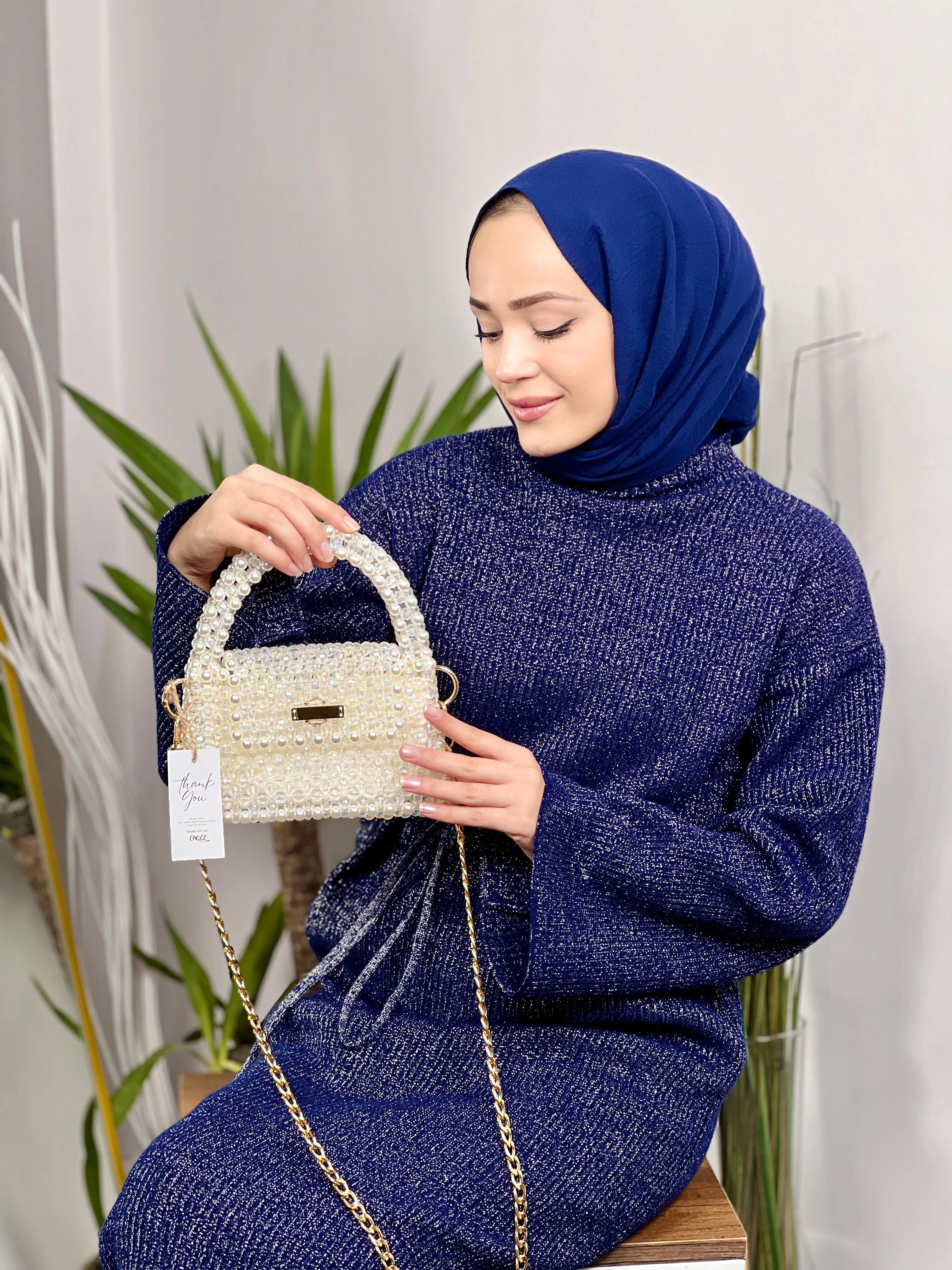 Elegant Crochet Clutch Bag with Pearls (NAIVE)