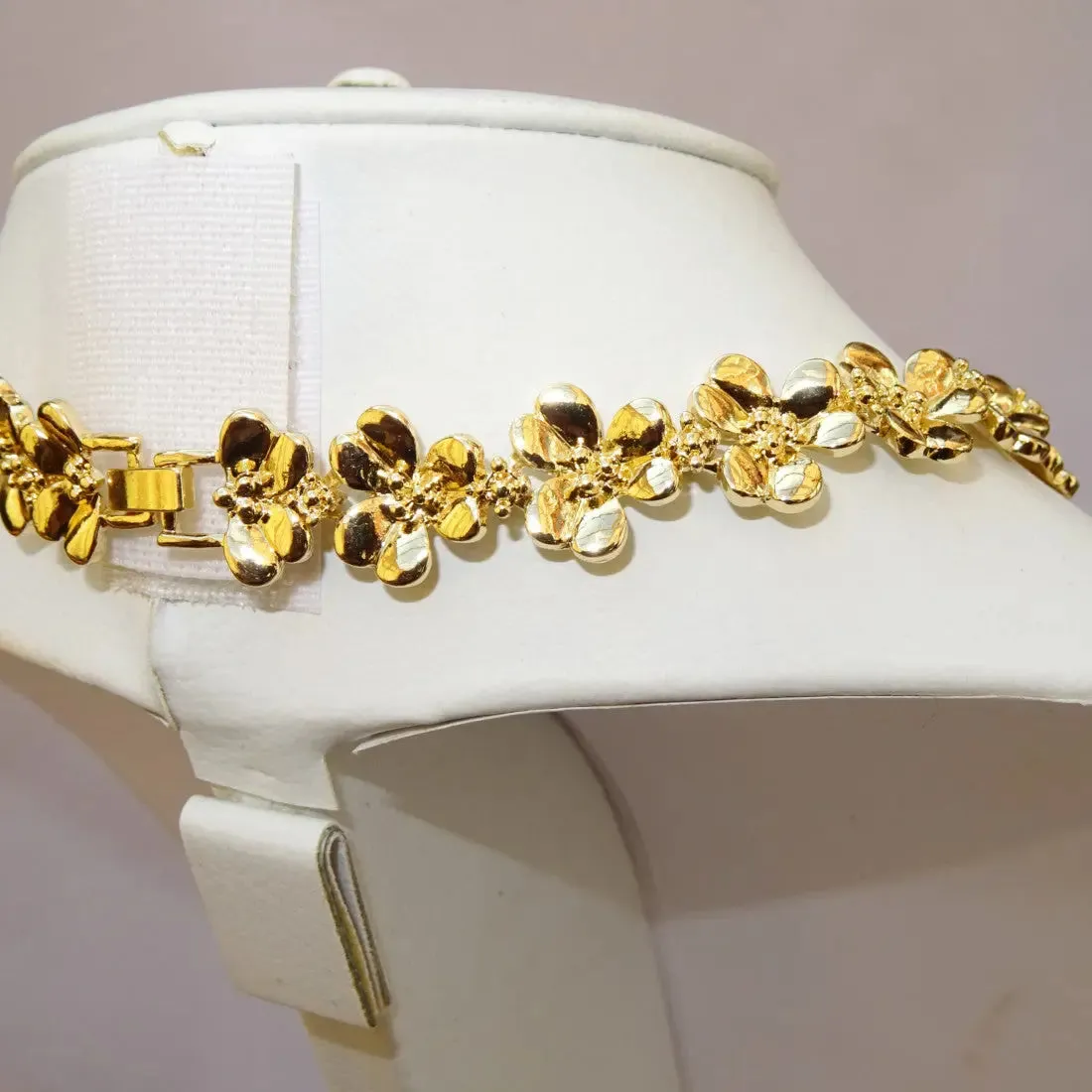 Elegant New Design Gold Plated Necklace Jewellery Set