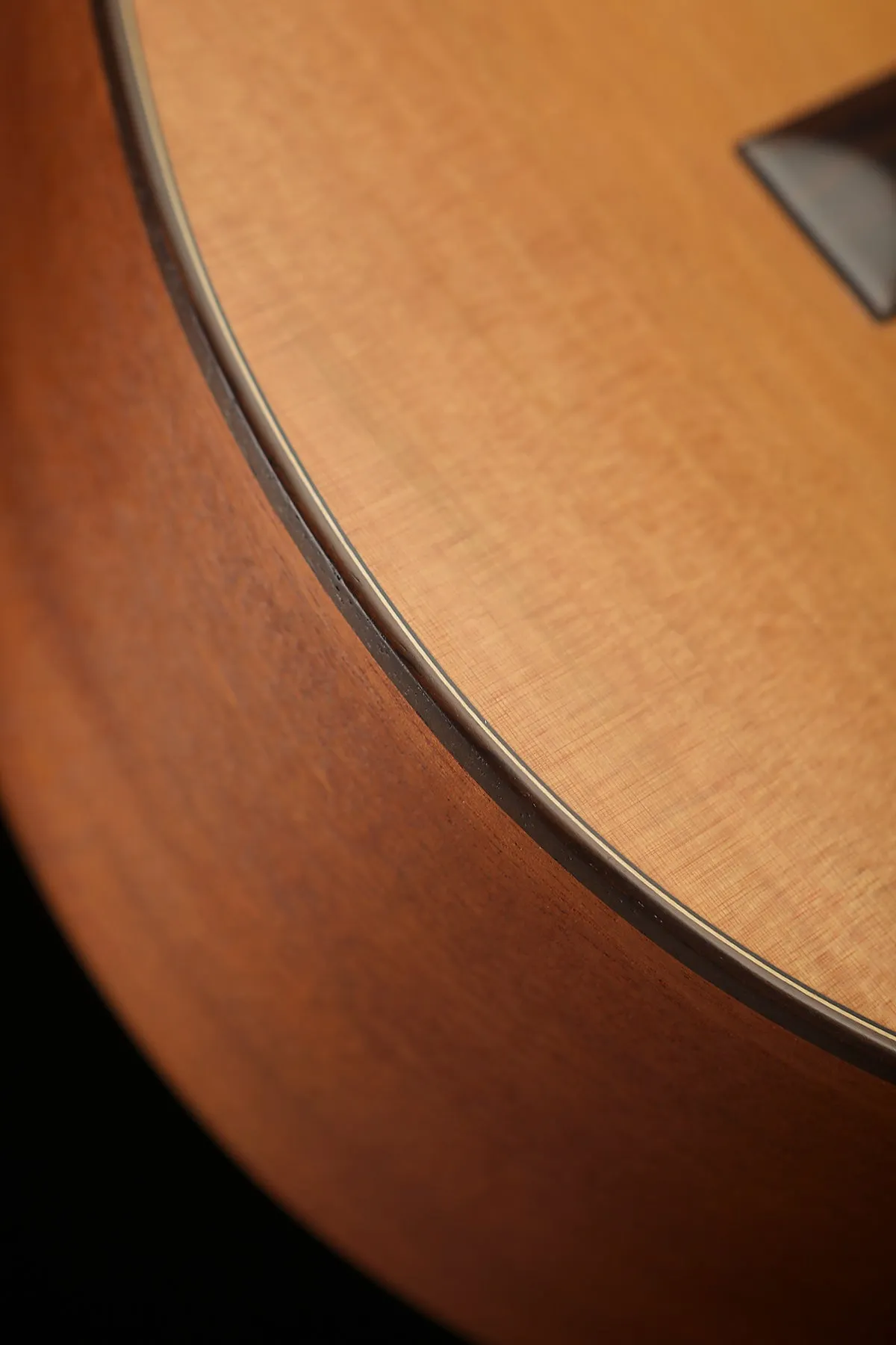 Esteve 4ST Cedar Top Open Pore Classical Guitar
