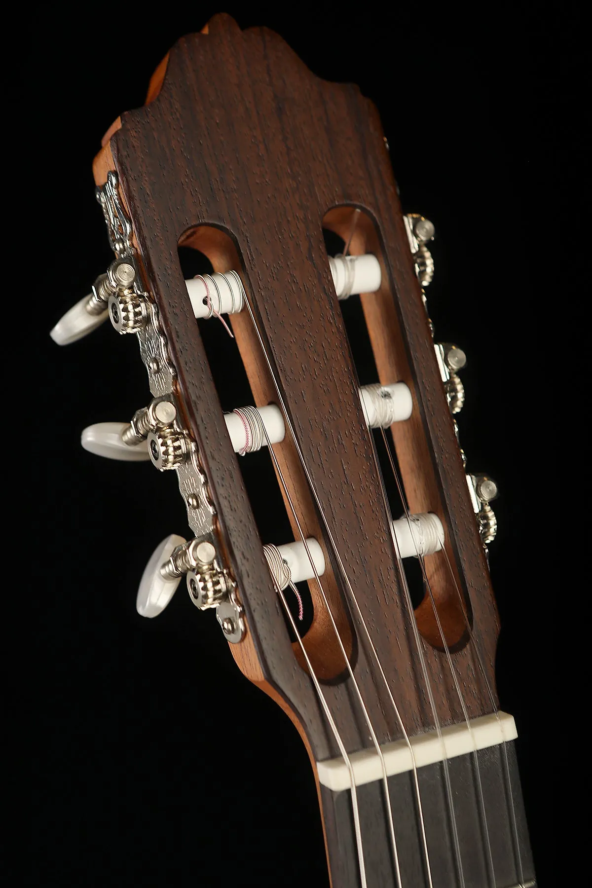 Esteve 4ST Cedar Top Open Pore Classical Guitar