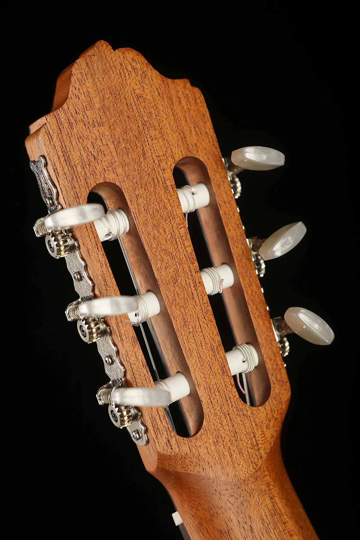 Esteve 4ST Cedar Top Open Pore Classical Guitar