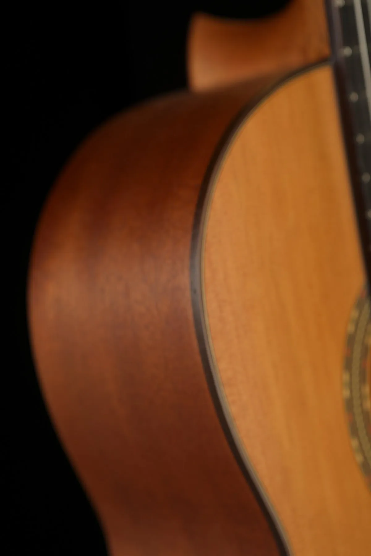 Esteve 4ST Cedar Top Open Pore Classical Guitar