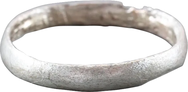 EUROPEAN CHILD’S RING, 15TH-17TH CENTURY AD, SIZE 4 1/2