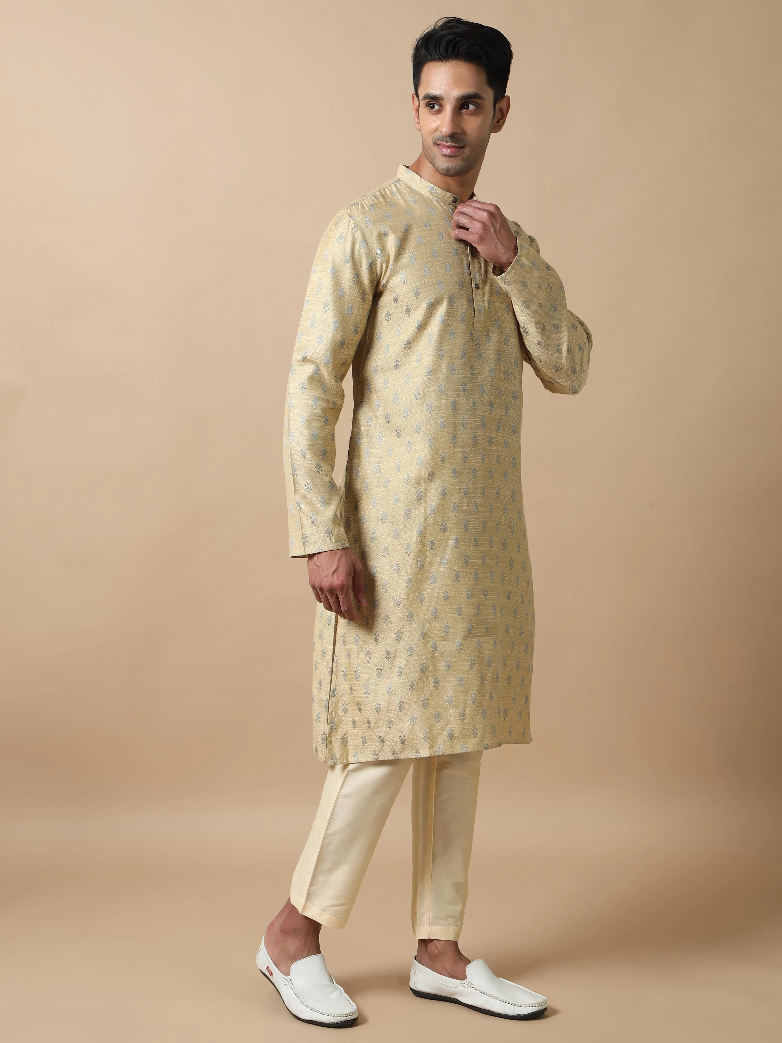 Gold Banarasi Leaf Buta Long Kurta