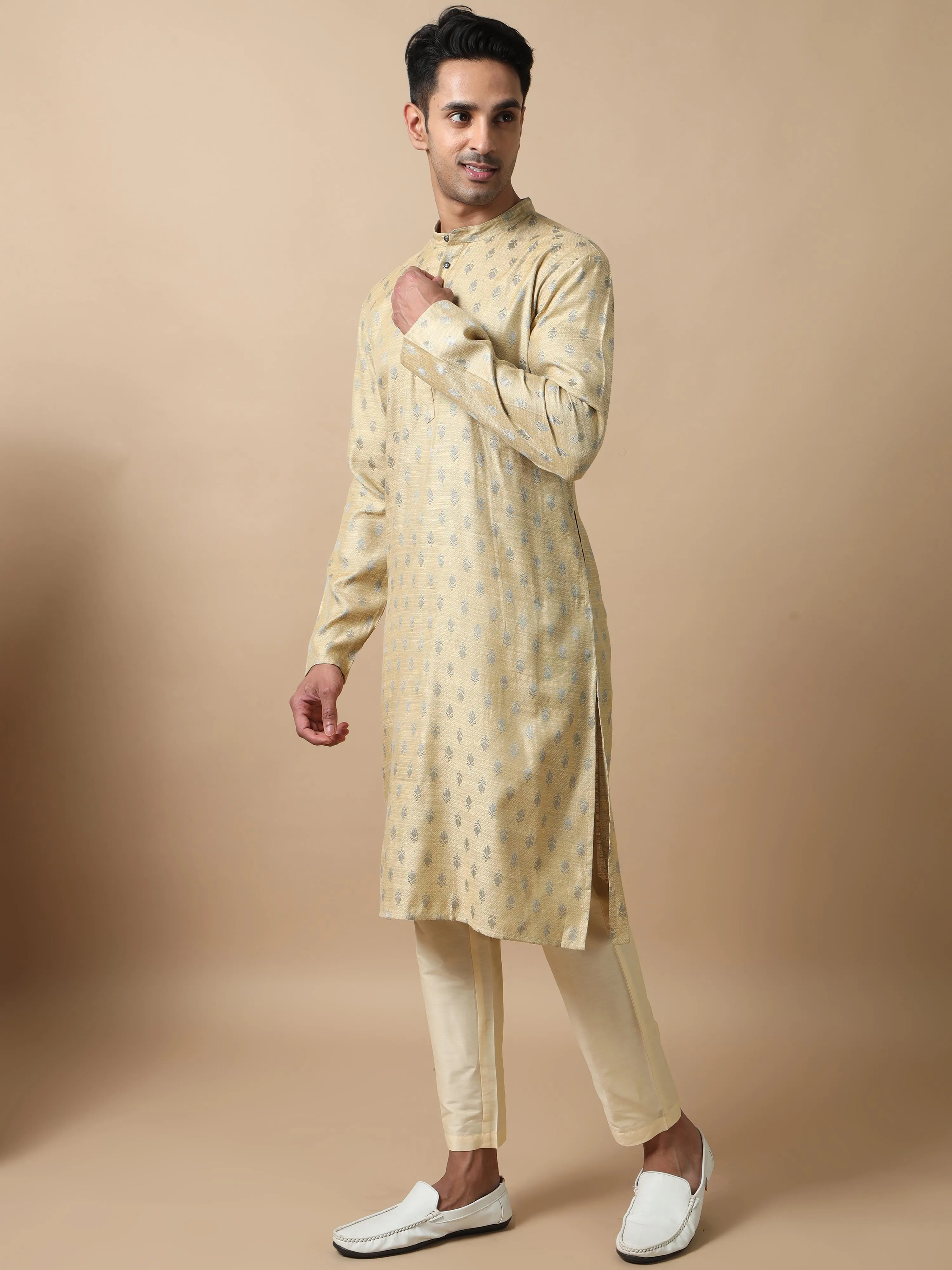 Gold Banarasi Leaf Buta Long Kurta