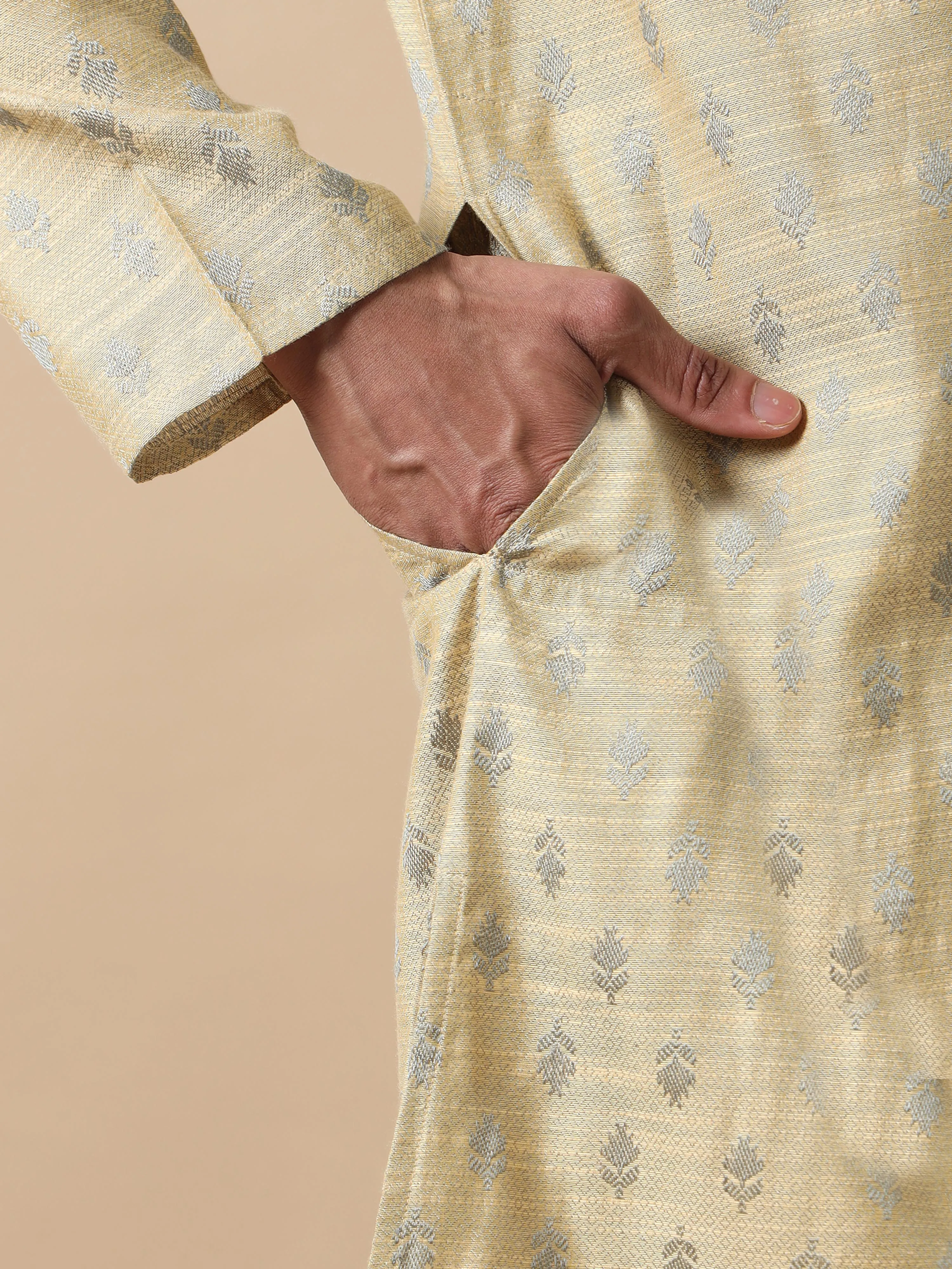 Gold Banarasi Leaf Buta Long Kurta