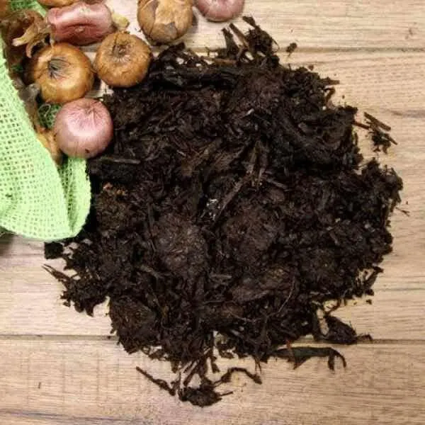 Horse and Chicken Manure / Mushroom Compost Sample
