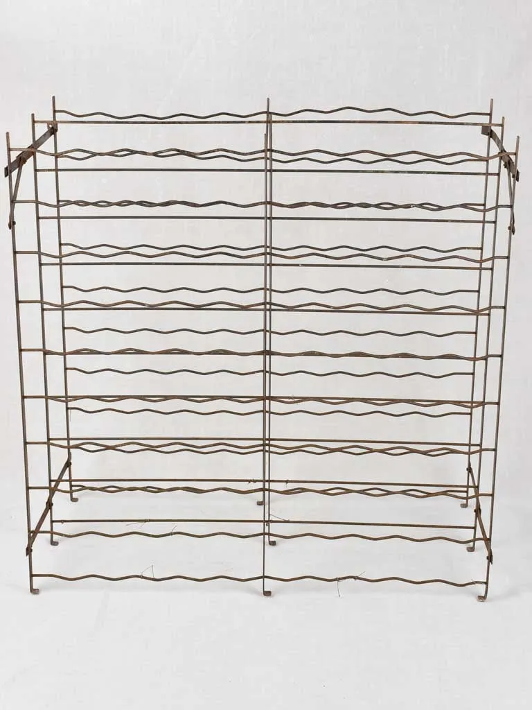 Large vintage wine rack - 200 bottles - iron 40½"