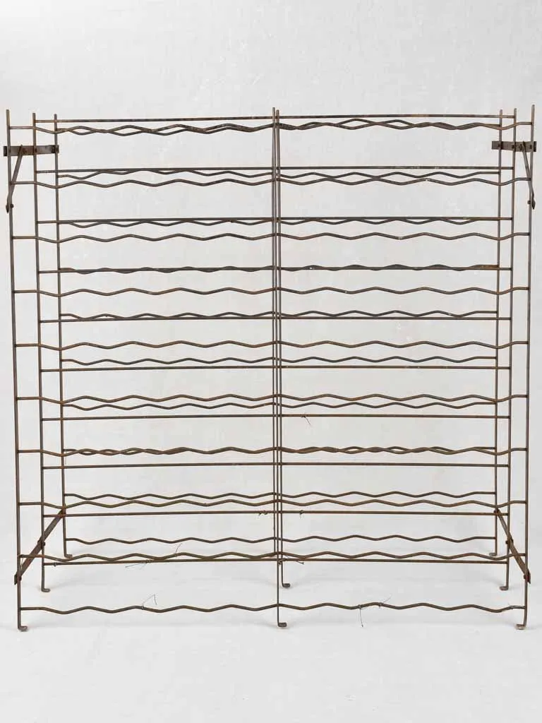 Large vintage wine rack - 200 bottles - iron 40½"