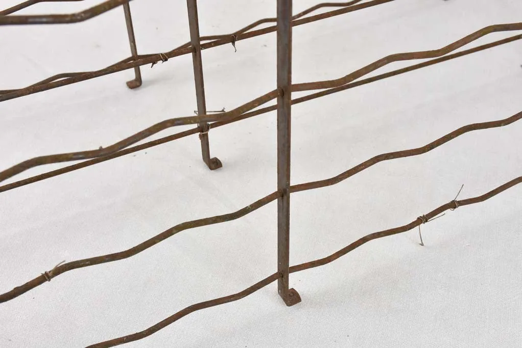 Large vintage wine rack - 200 bottles - iron 40½"