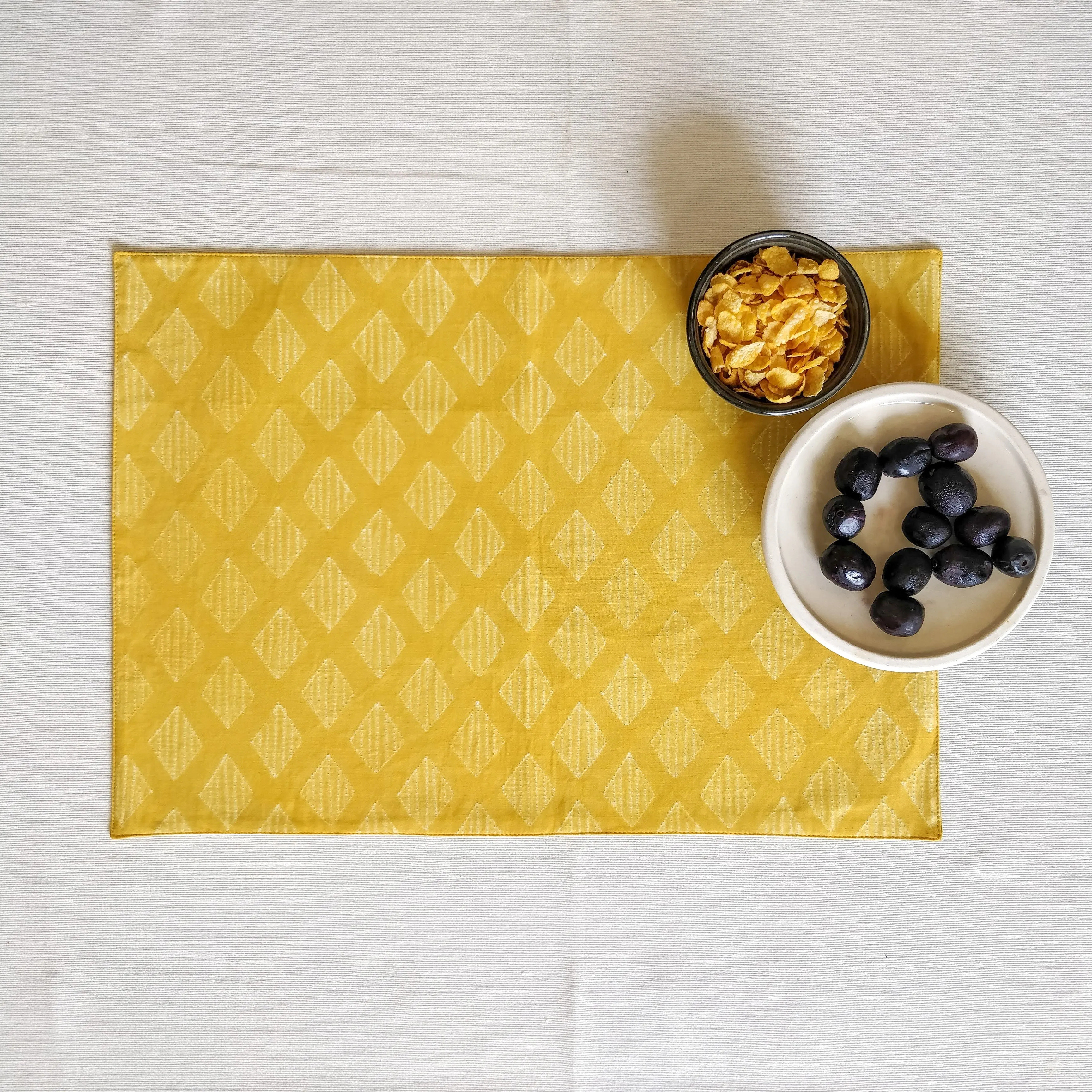 Leera Amber yellow Diamond Shibori Placemat  (Set of 2)