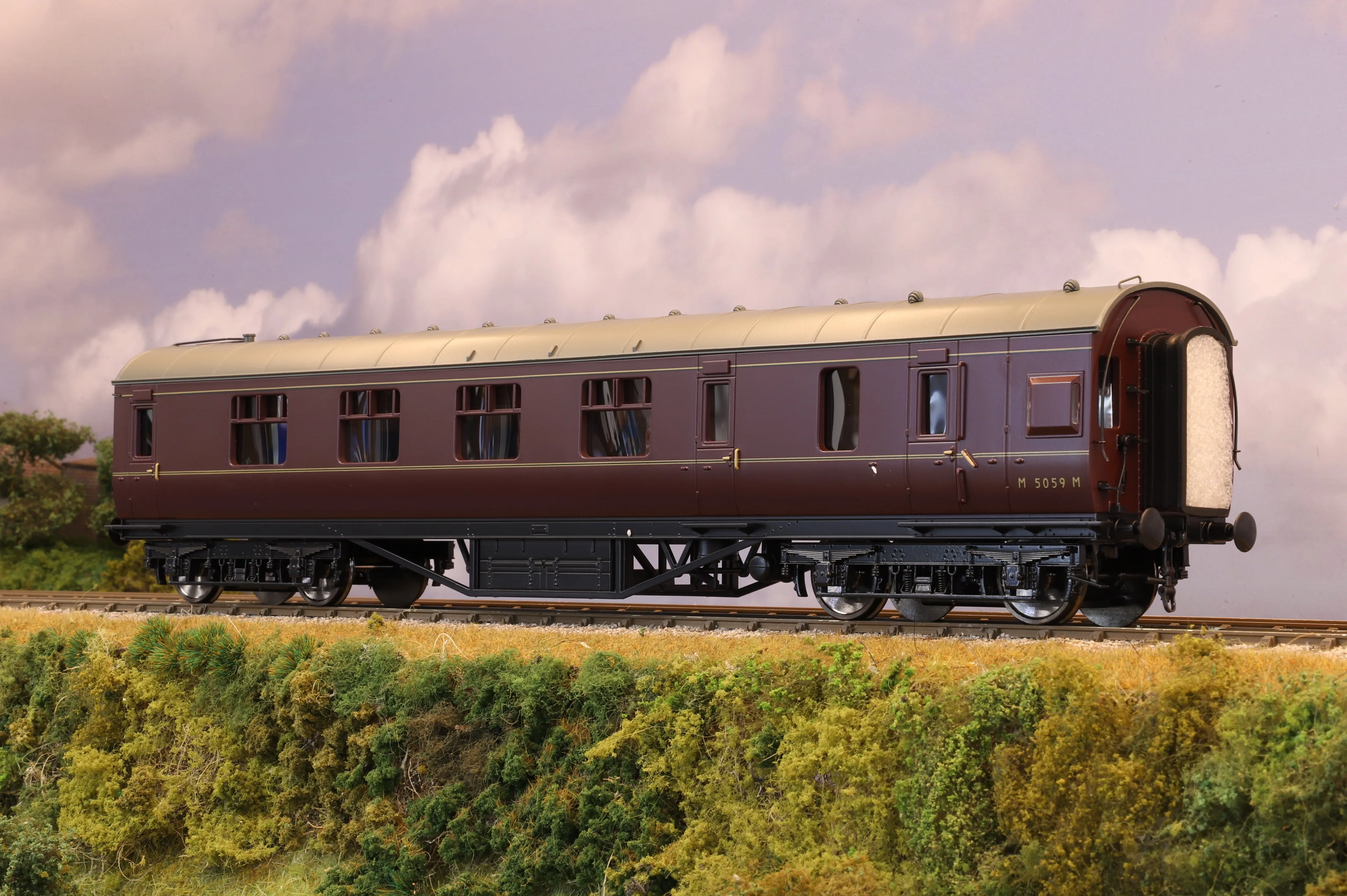 MTH Finescale Brake Corridor First BR maroon, MTH 22-60053