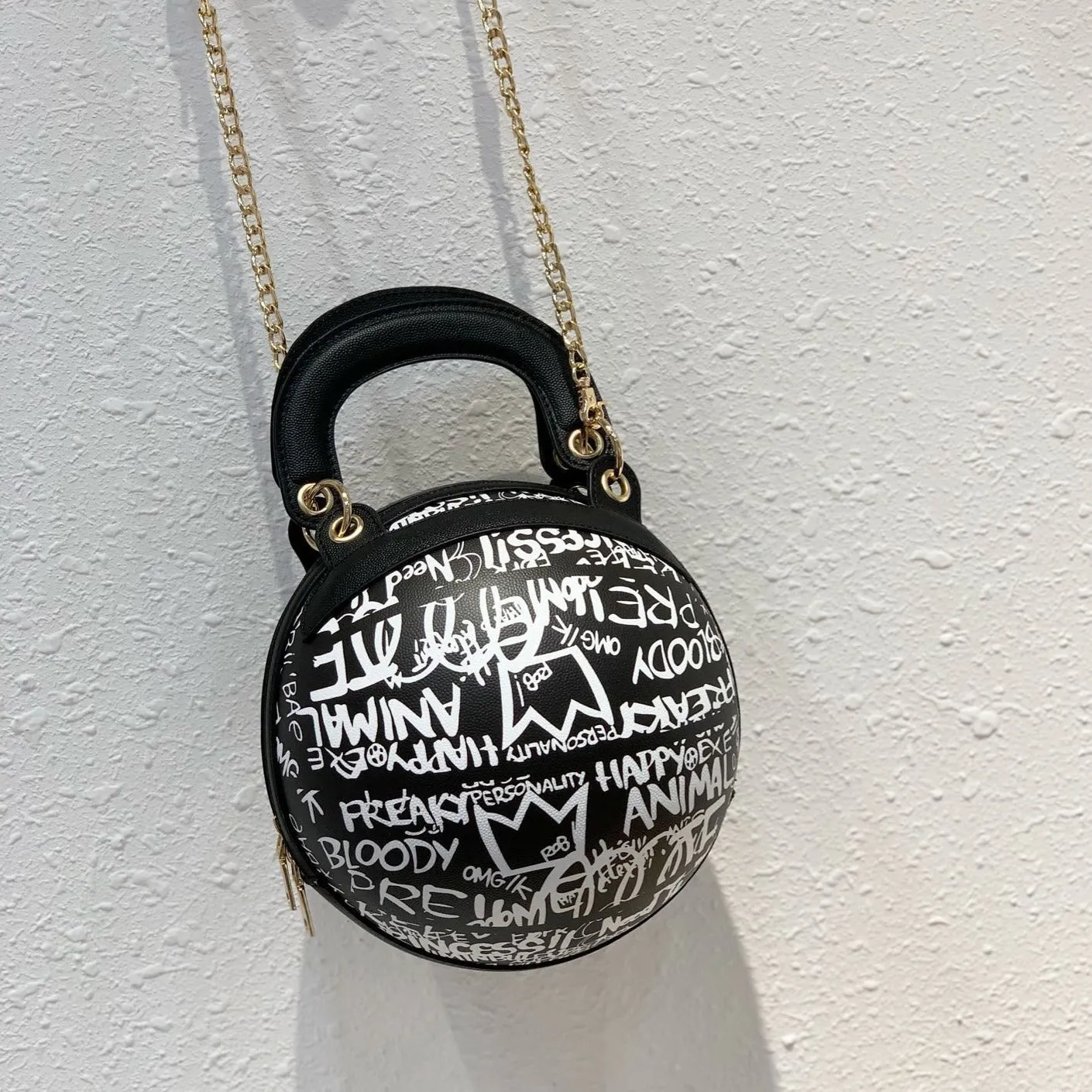 Personality Painted Graffiti Basketball Handbag F2034