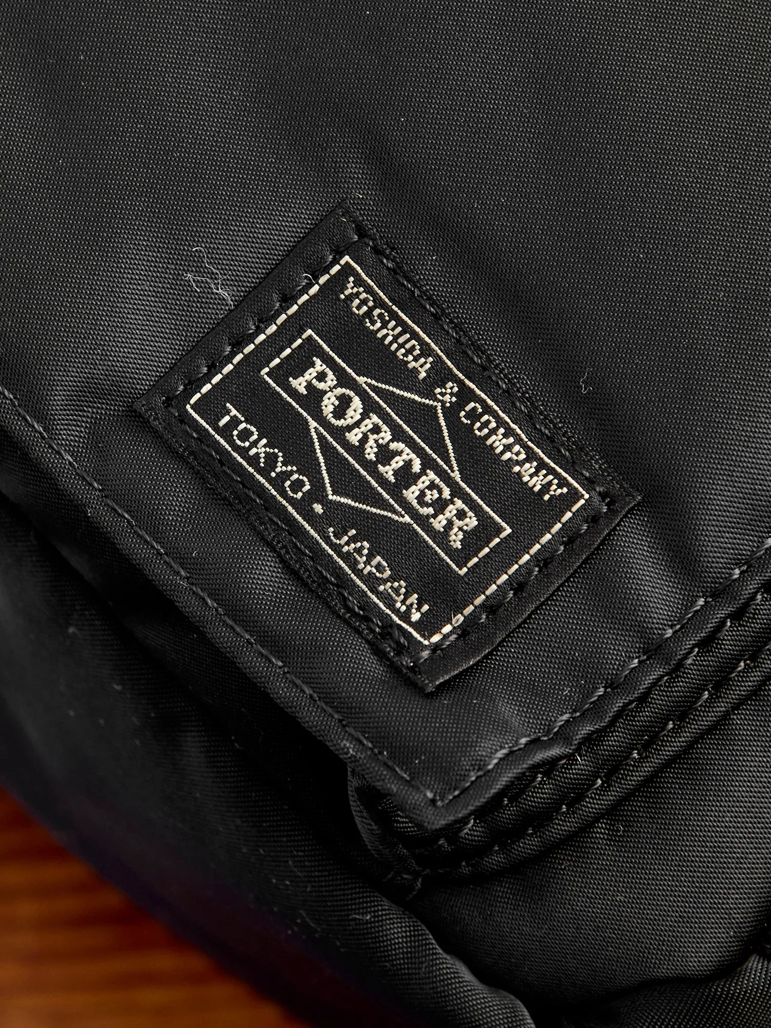 "Tanker" 2-Way Waist Bag in Black