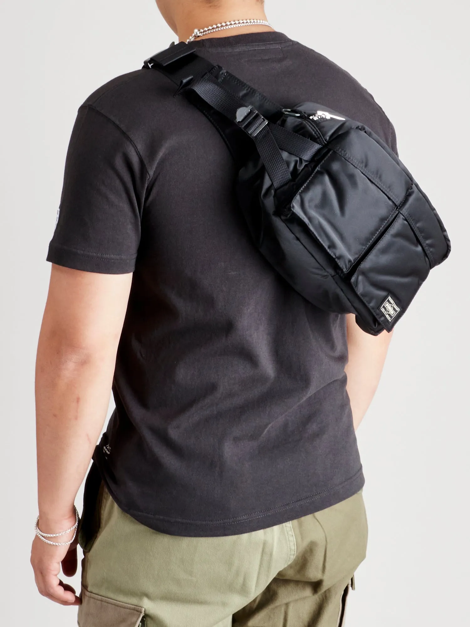 "Tanker" 2-Way Waist Bag in Black
