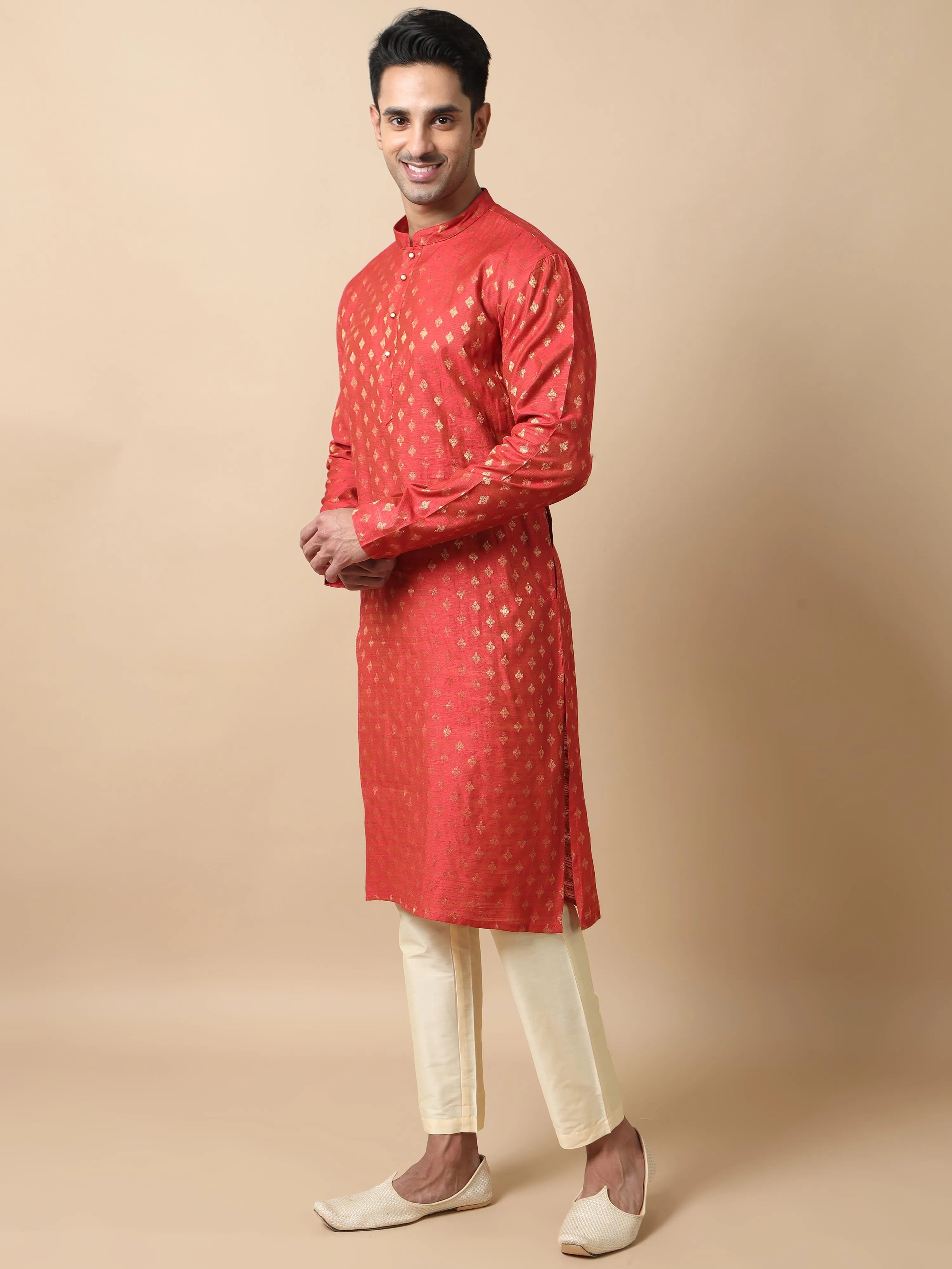 Red Banarasi Buta Long Kurta