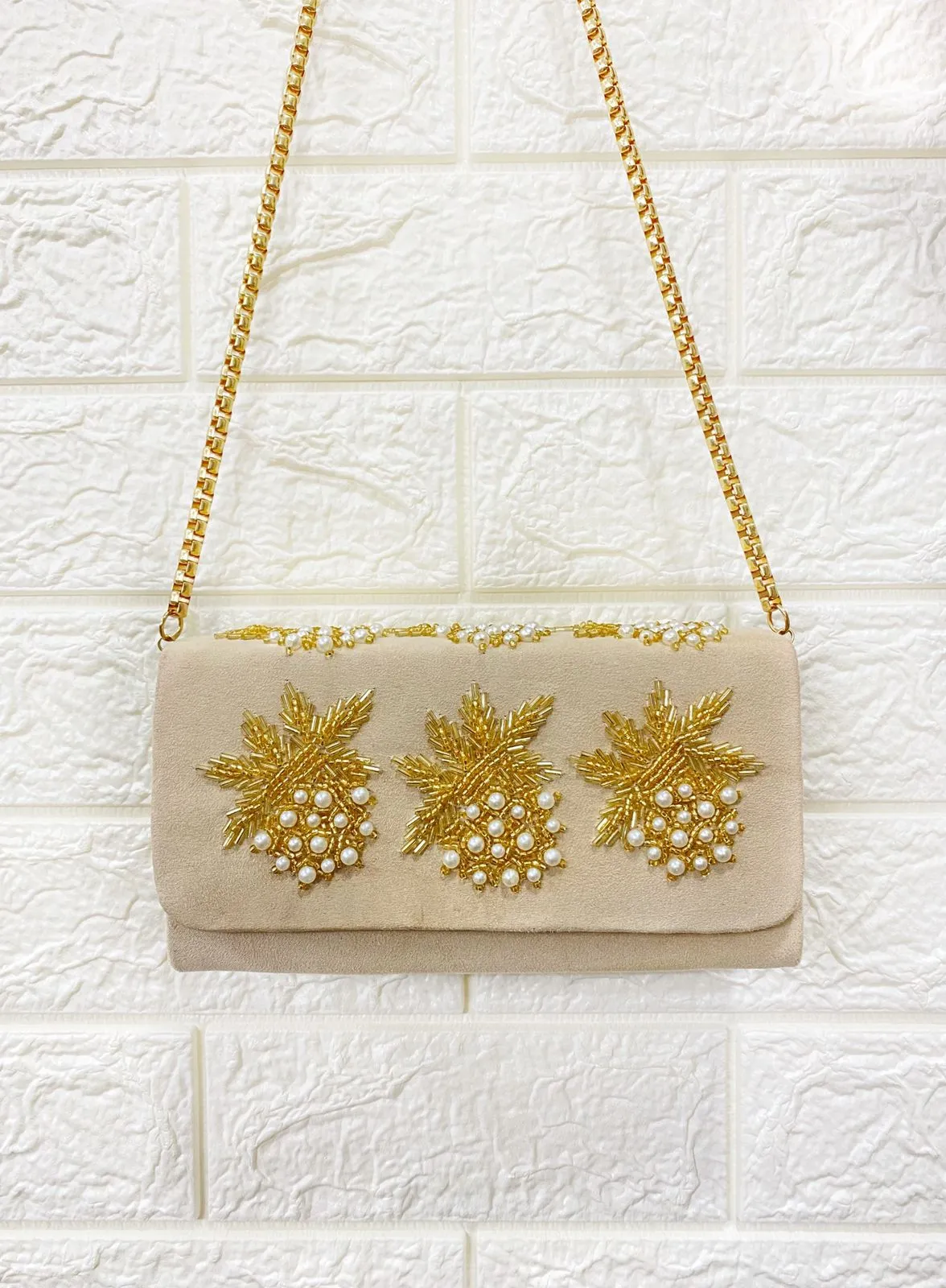 Stella Clutch