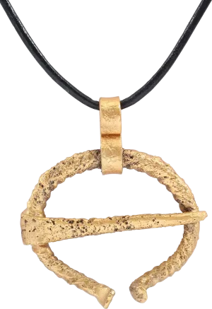 SUPERB VIKING PROTECTIVE BROOCH NECKLACE, C.850-1050 AD