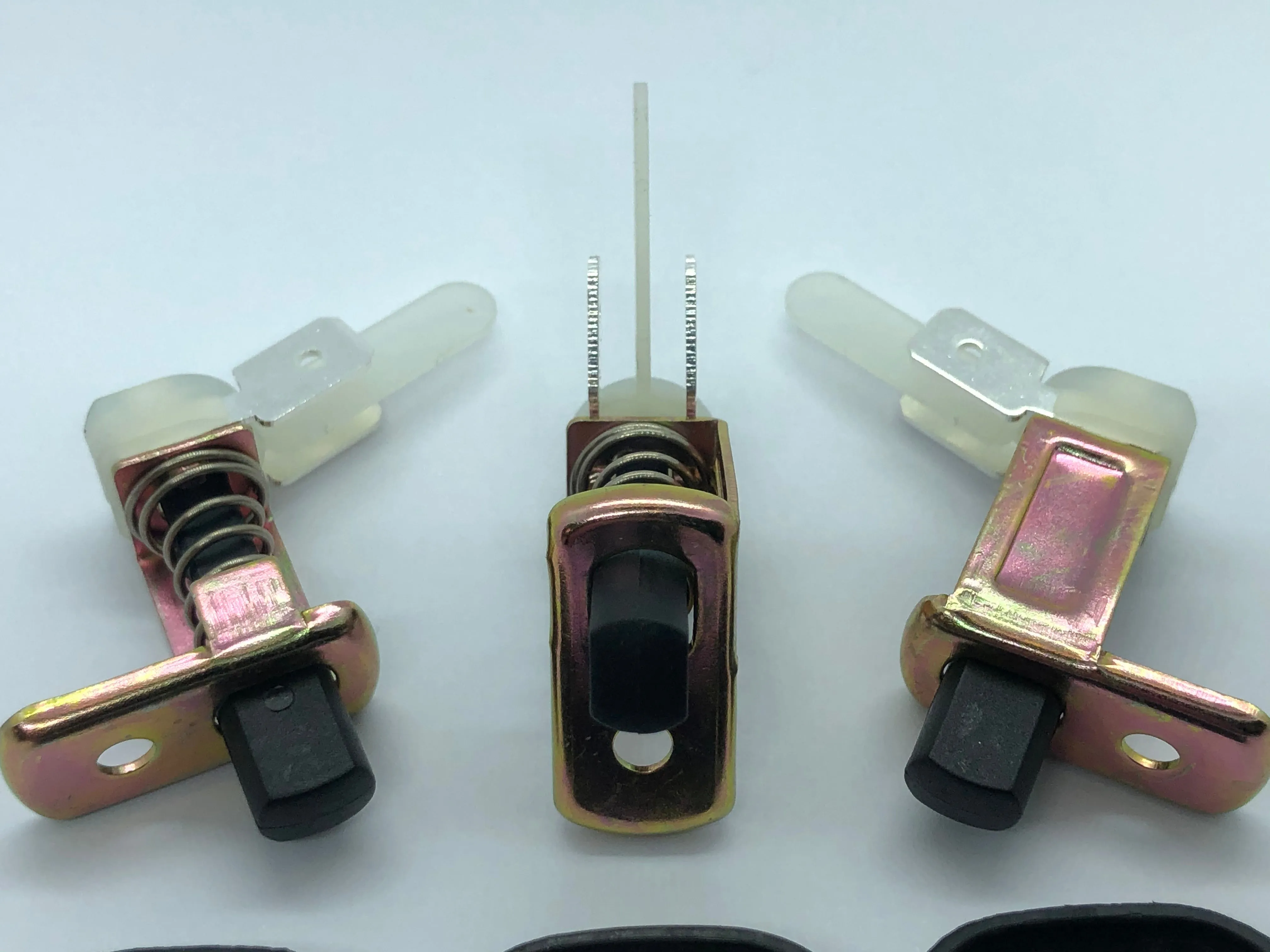 T4 / Caravelle Interior Door Pin Switch (x3)