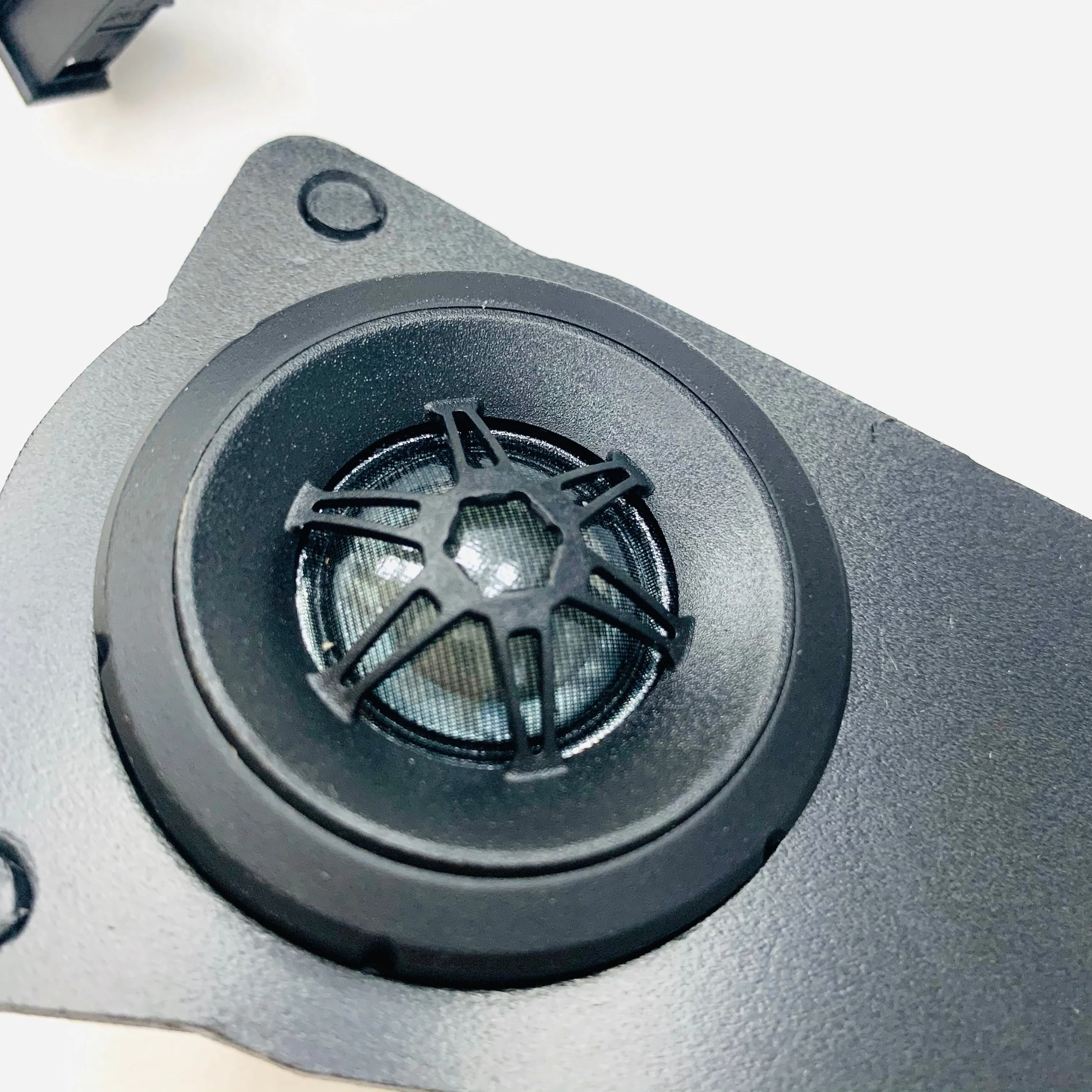 T5 & T5.1 Plug & play tweeter upgrade kit 03-15