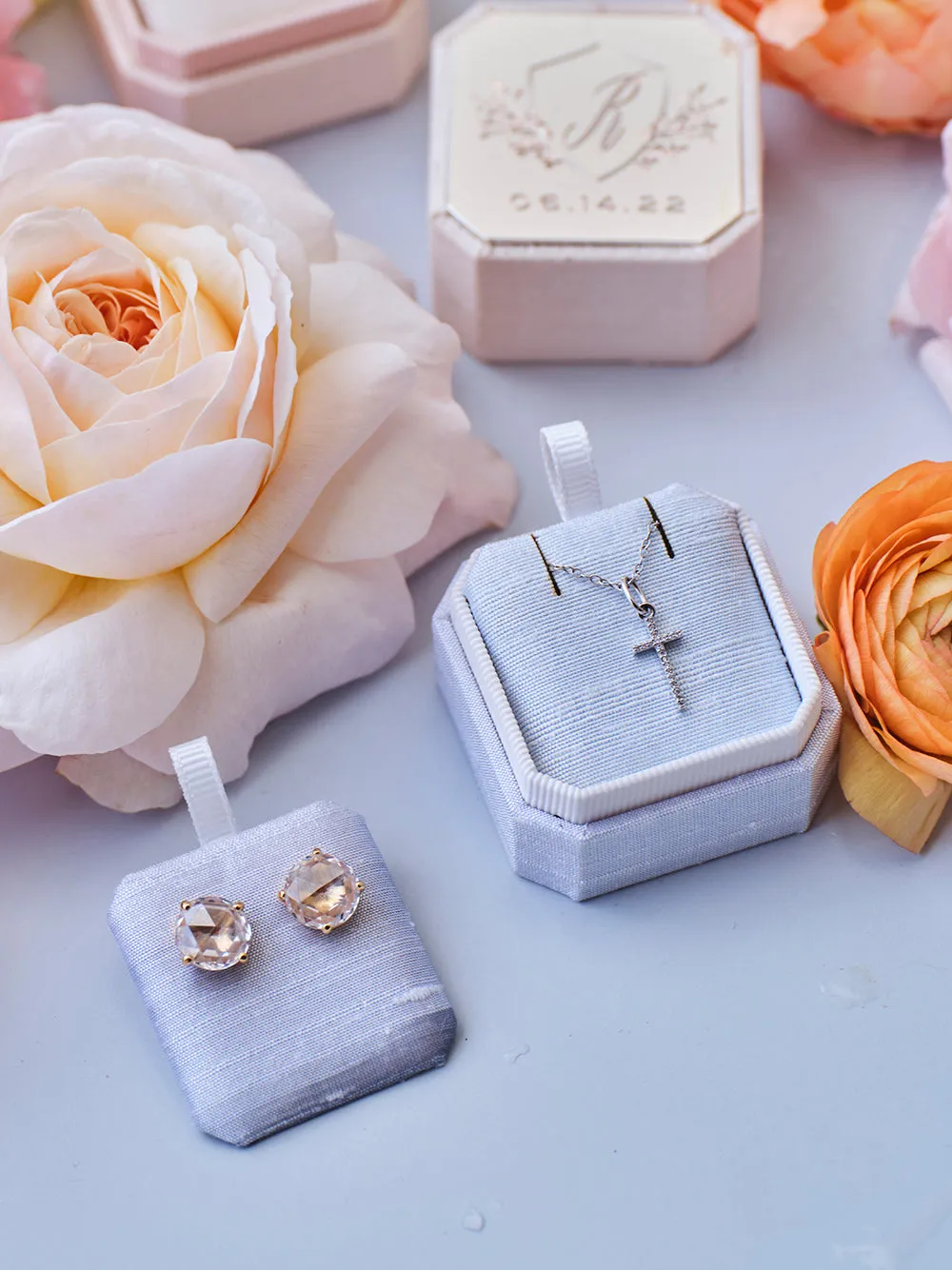 The Matteo Necklace Box