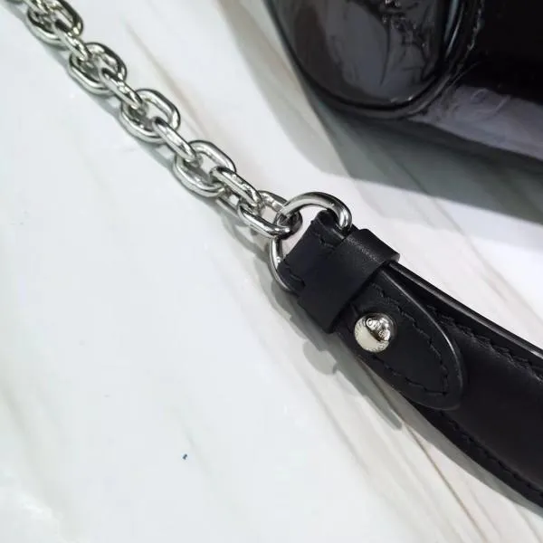Twist Pochette Clutch Bag M90366 2019