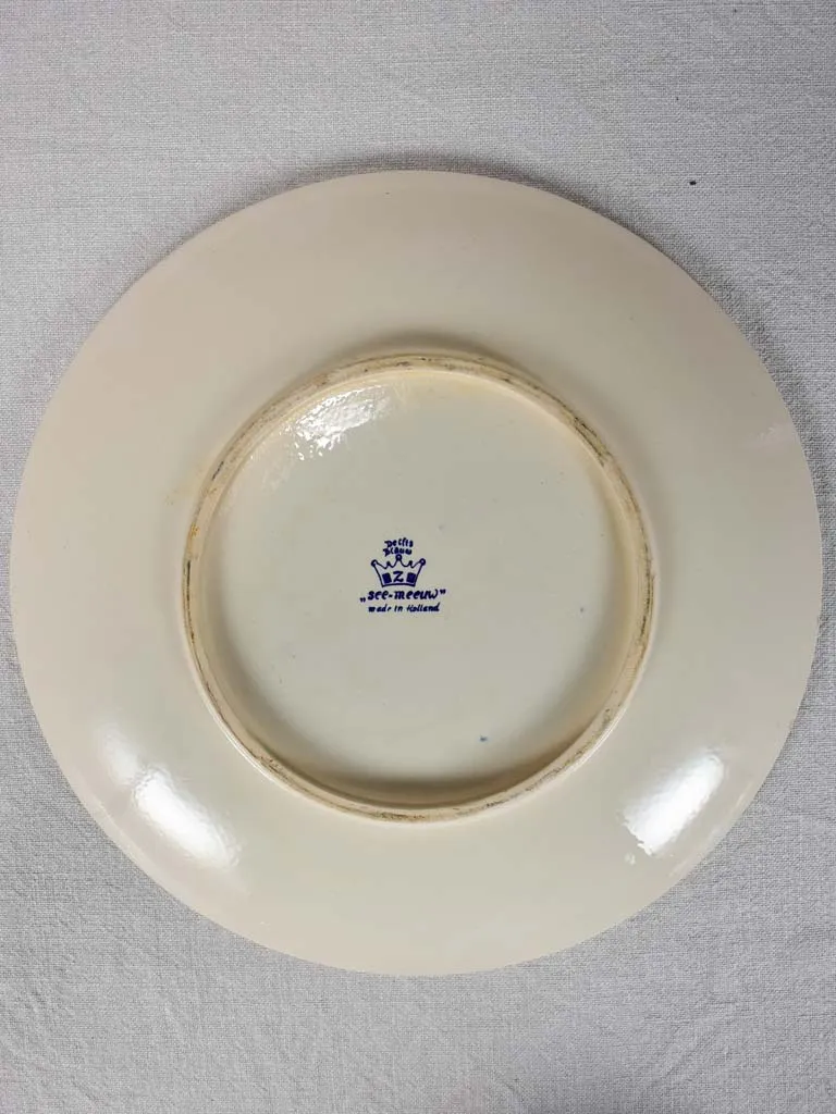 Vintage Delft wall plate of a hunting scene - blue and white 13½"