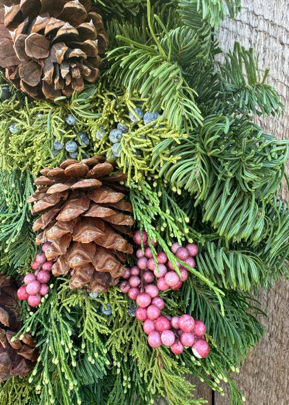 Winterberry Elegance Holiday Wreath